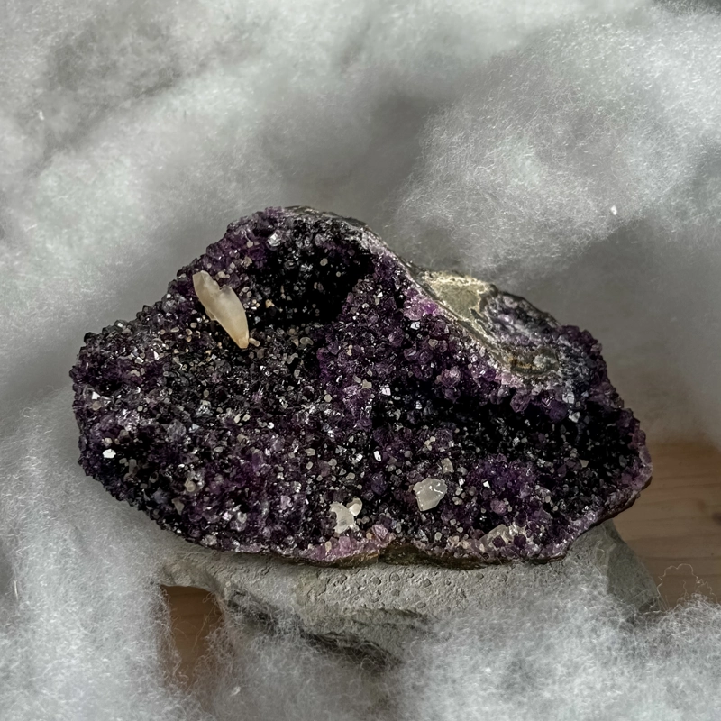 drusa di Ametista dall'Uruguay